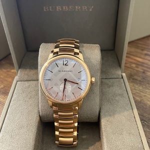NWT Burberry Rose Gold Watch